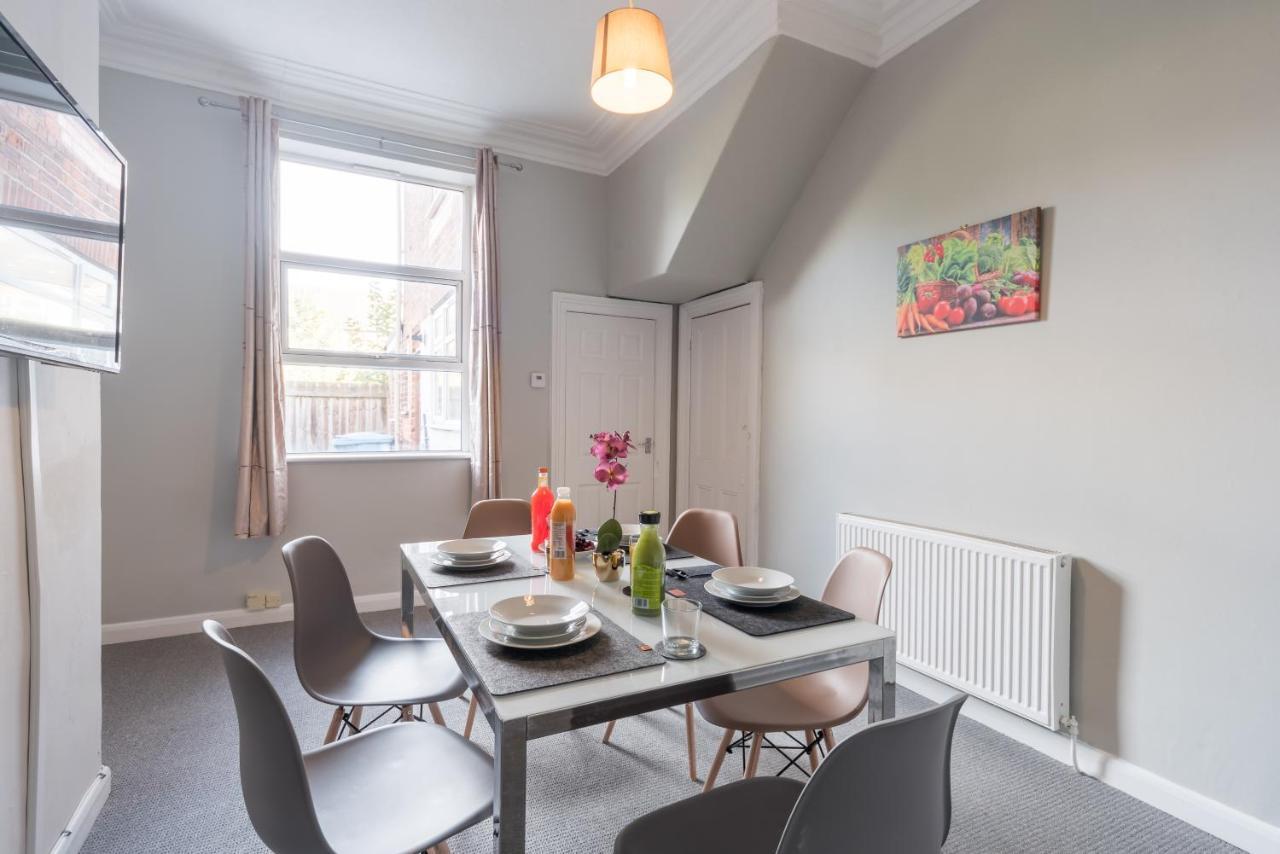 3 Bedroom Saks - 2 Living Area House In Newland Ave Hull Kingston upon Hull Exterior photo